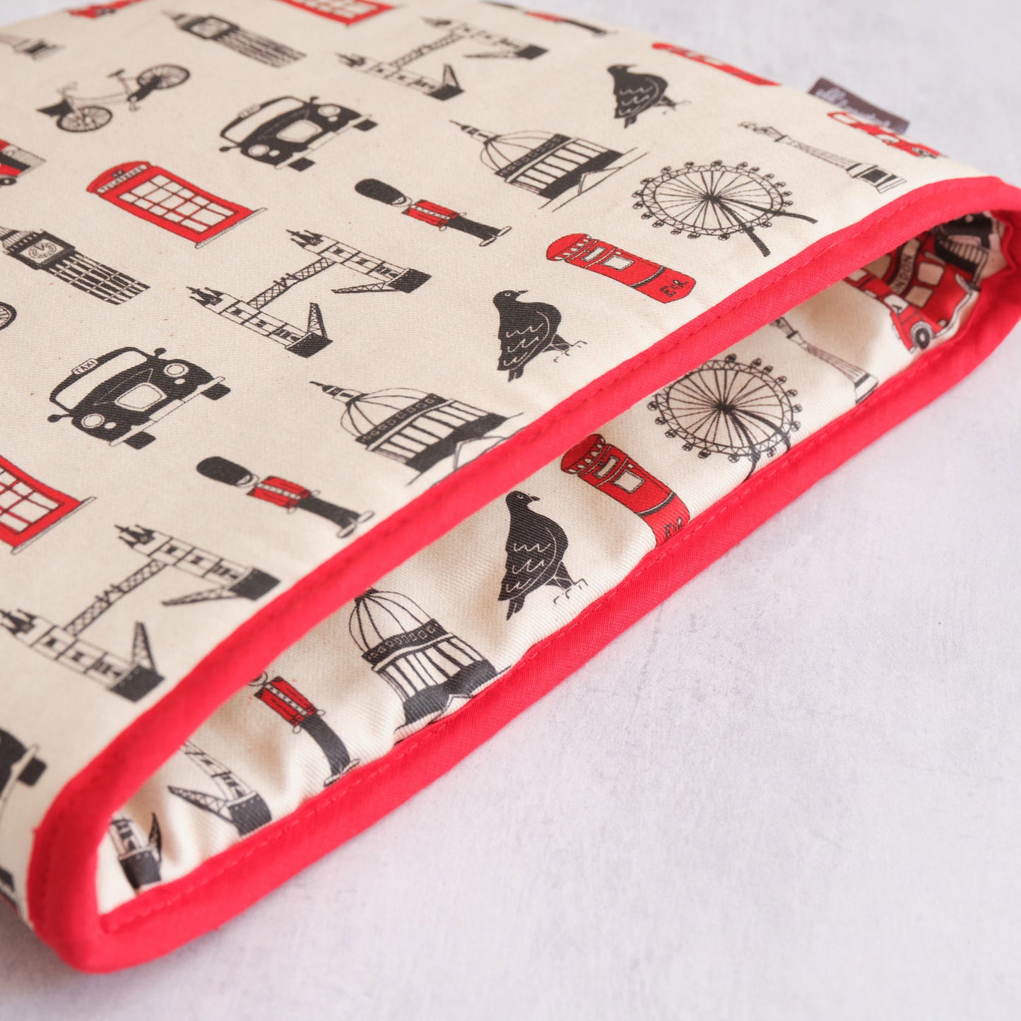 London Icons Tea Cosy