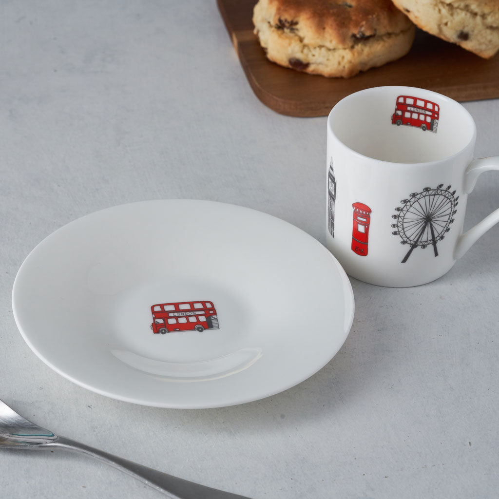 London Skyline - Boxed Set of 2 Espresso Cups and Saucers
