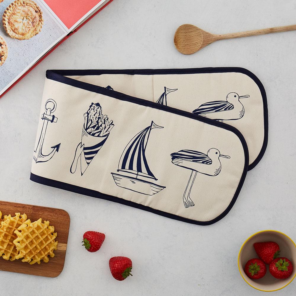 Nautical Beachscape Oven Glove