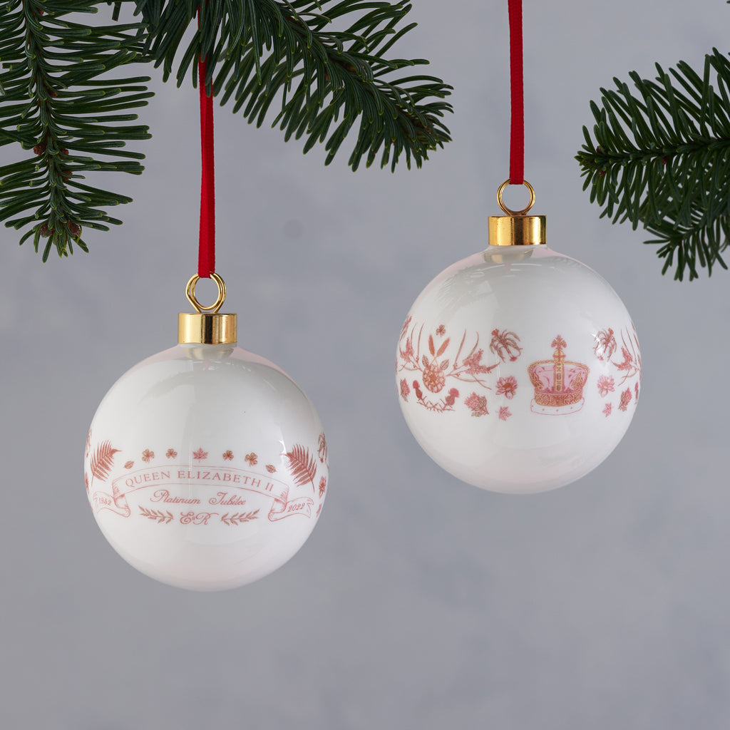 Queen's Platinum Jubilee Bauble