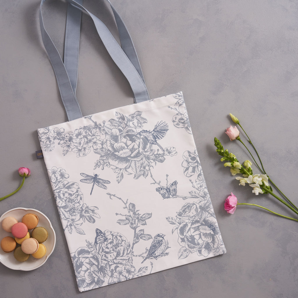 Wildlife in Spring Canvas Bag